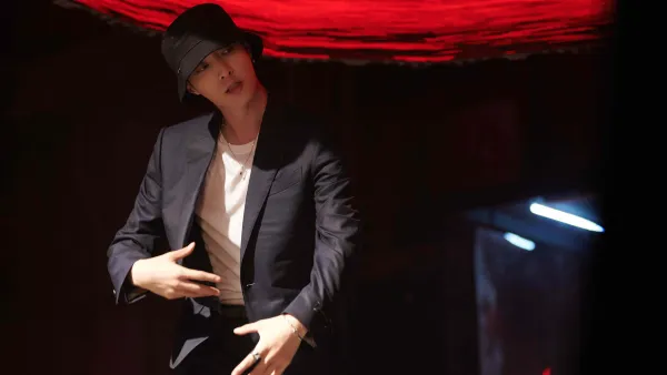 Zhang Yixing's new career officially opened, and the official publicity trainee program for his 29th birthday was full of surprises