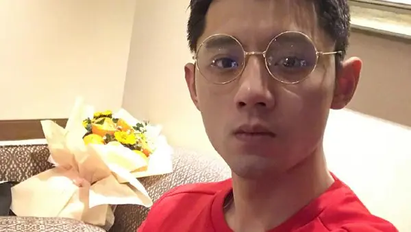 张继科新恋情疑似曝光？ 工作室发文回应：散了吧