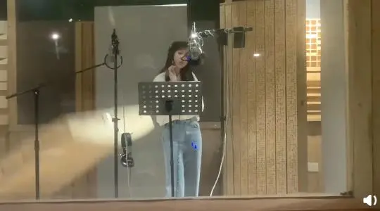 Yu Shuxin was hit on the scene when recording songs, and the video was exposed