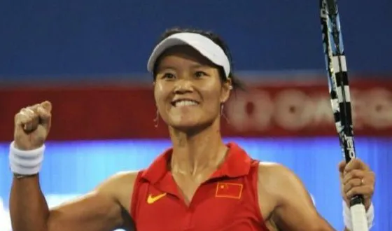 李娜回应改国籍风波：官方已辟谣 没有太多可说的