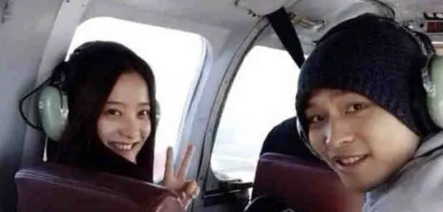 疑张恒前女友否认收钱给郑爽洗白