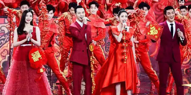 央视牛年春晚顶流大咖齐聚!成龙李现王一博等亮相