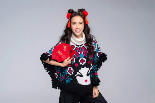 Karen Karen Mok is particularly working in Hong Kong during the New Year and has completed the recording of multiple new songs