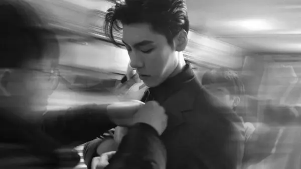 Wang Ziyi dismissed the contract and lost the lawsuit. The company claimed that it still had its exclusive brokerage right