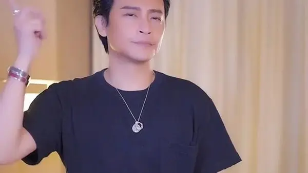 50-year-old Chen Zhipeng denies rumors of having a child secretly married