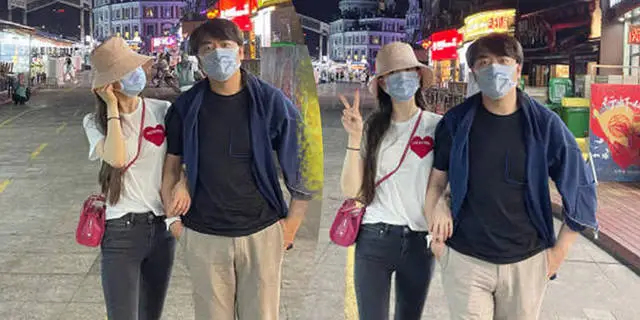 Lang Lang took Gina to the night market late at night. The couple were very sweet holding hands