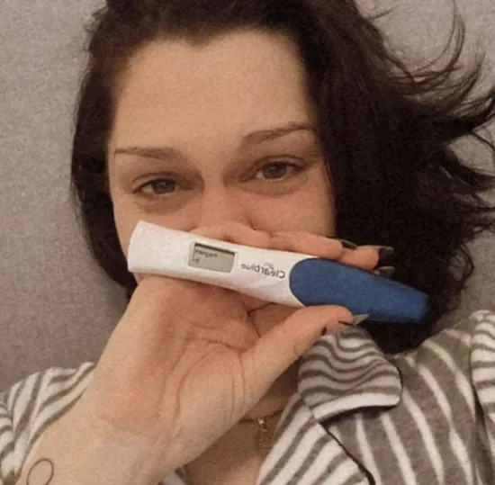 Singer jessiej sent a long article saying he had miscarriage