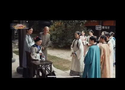 疑『当主母』群演：猫が薬を飲まされて私が去った時、死んでいなかった