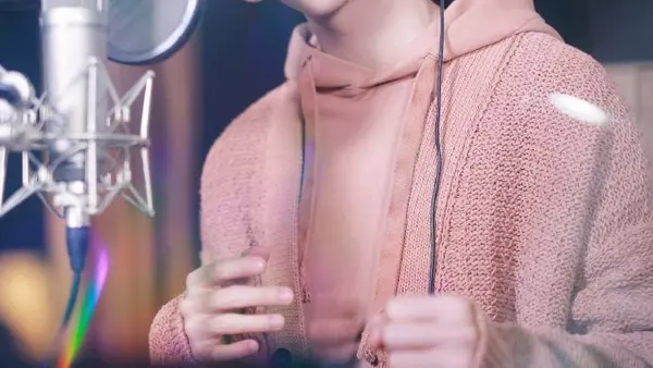 陈立农半夜感叹“爸我想找到你”