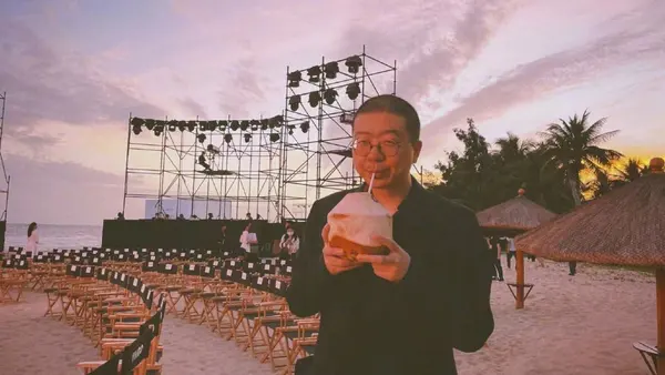 笑果文化に工商変更が発生李生氏は会社役員を退任