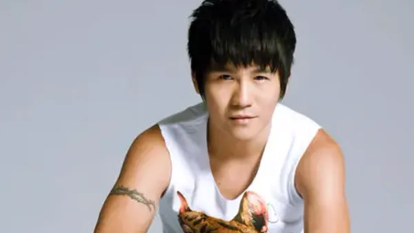 曹格回应酒后闹事并反控遭到勒索：我才不会道歉