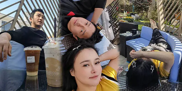 Ran Yingying basks in the sweetness with her husband zoushiming. It's very pleasant to drink coffee and enjoy flowers every day