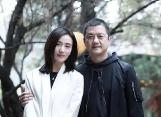 李亚鹏官宣与海哈金喜结婚 相恋一年多修成正果