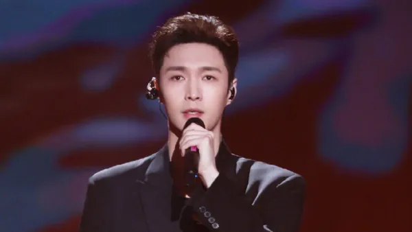 张艺兴发长文纪念出道十周年 宣布与SM合约到期