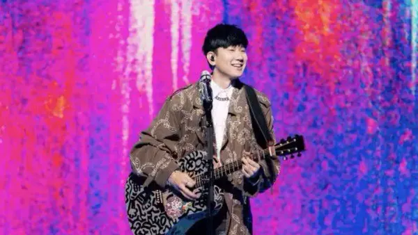 Lin Junjie posted a video announcing the diagnosis of covid-19. At present, his symptoms are mild