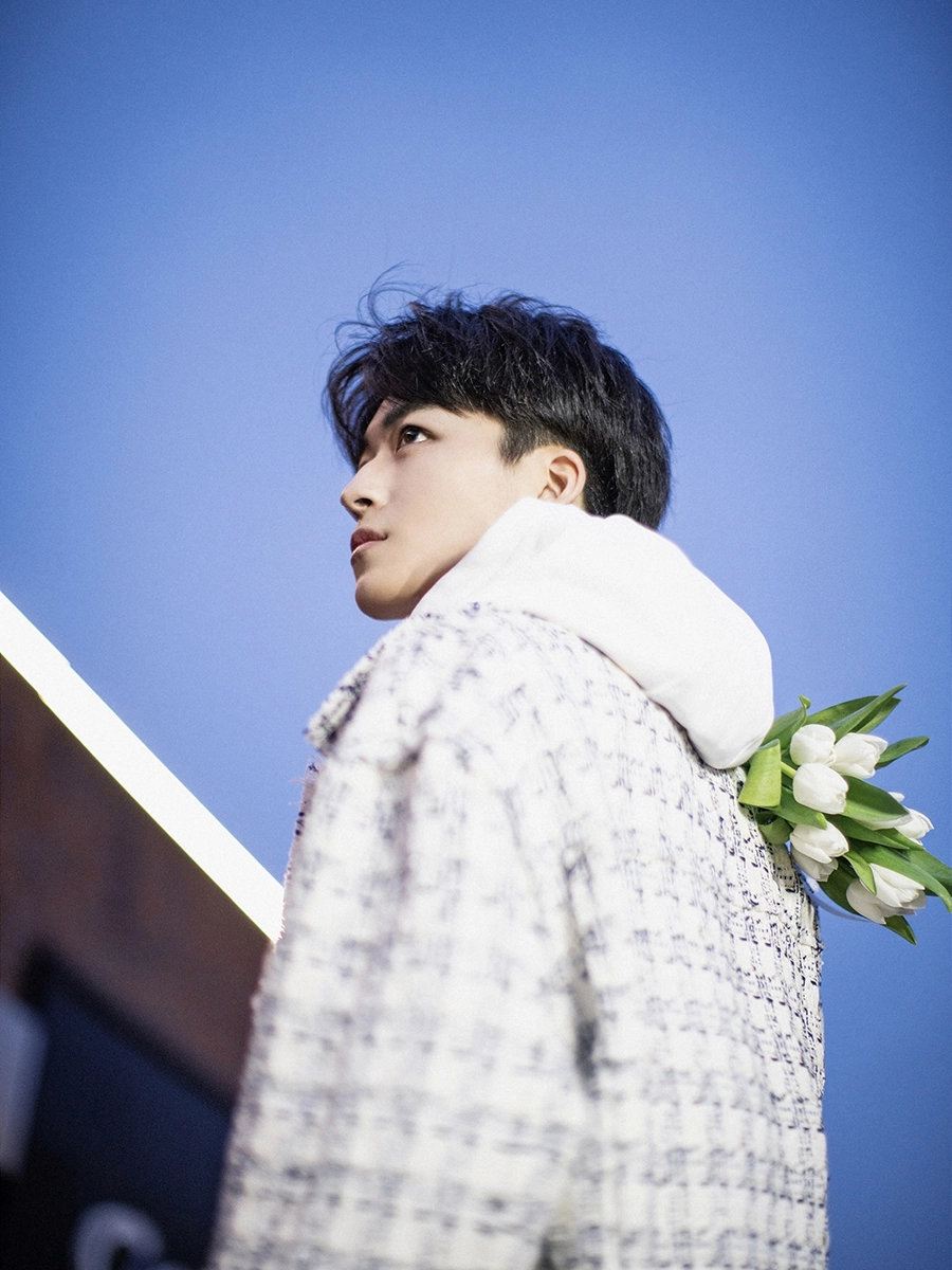 01 何洛洛生日写真