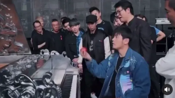 Jay Chou shared the video, Lang Lang and Chen Jianzhou appeared and thanked everyone for watching the concert again