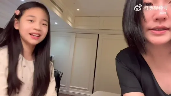 小S过生日感谢妈妈却被女儿拆台
