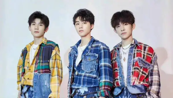 Wang Yuanyi closed Qianxi card zero for Wang Junkai's birthday for nine consecutive years of Brotherhood.