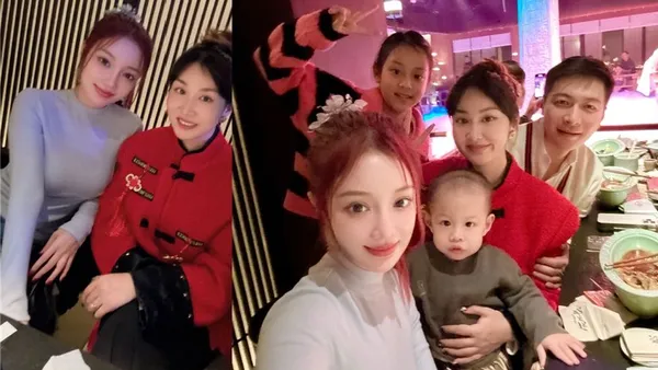 李小璐带女儿参加聚会 甜馨穿粉色条纹毛衣开心比耶