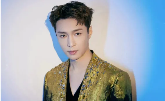 张艺兴起诉造型师徐峰立诽谤 因其曾发表不实言论