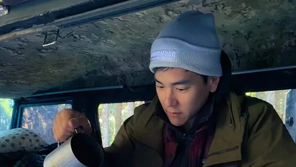 彭于晏北海道滑雪被偶遇 穿戴全套装备还是被认出