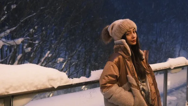 口腔诊所用杨颖做案例宣传 被罚市监局罚款1万元