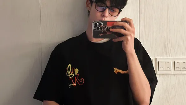 群演爆料称王鹤棣片场骂人 后援会辟谣所传情况不属实