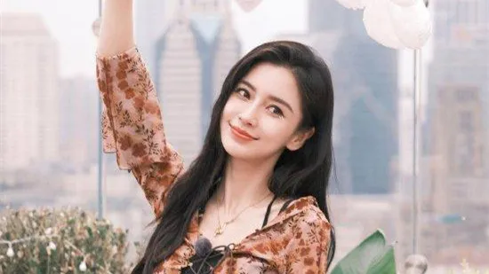 助理辟谣Angelababy新恋情：我姐单身