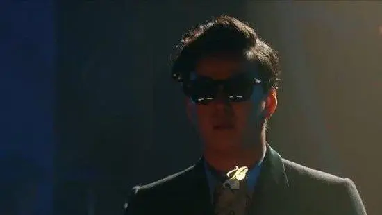 Internet singer Xiao Huangqi is a fake blind person to refute the rumor: the news is false.