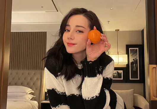 迪丽热巴工作室回应粉丝近期诉求 称会改进不足