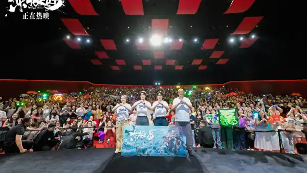 映画“極東島”上海ロードショーが好評“3つのブラシはまだ衝撃的”