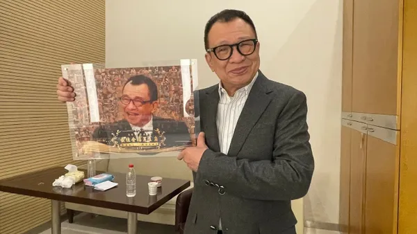 Wu Tong issued a long article recalling Xu Shaoxiong: He recorded the program alone at the age of 73