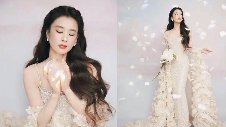 黄圣依裹着玫瑰雾赴约 白裙是今晚的浪漫注脚